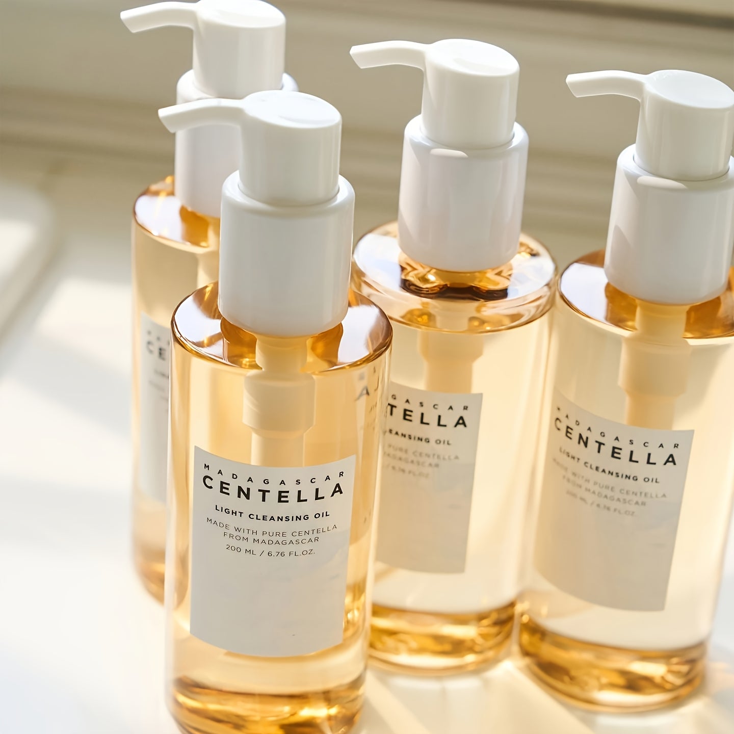 Peachy Creams Centella Light Cleansing Oil - Gentle Exfoliating & Brightening Formula for All skin Types