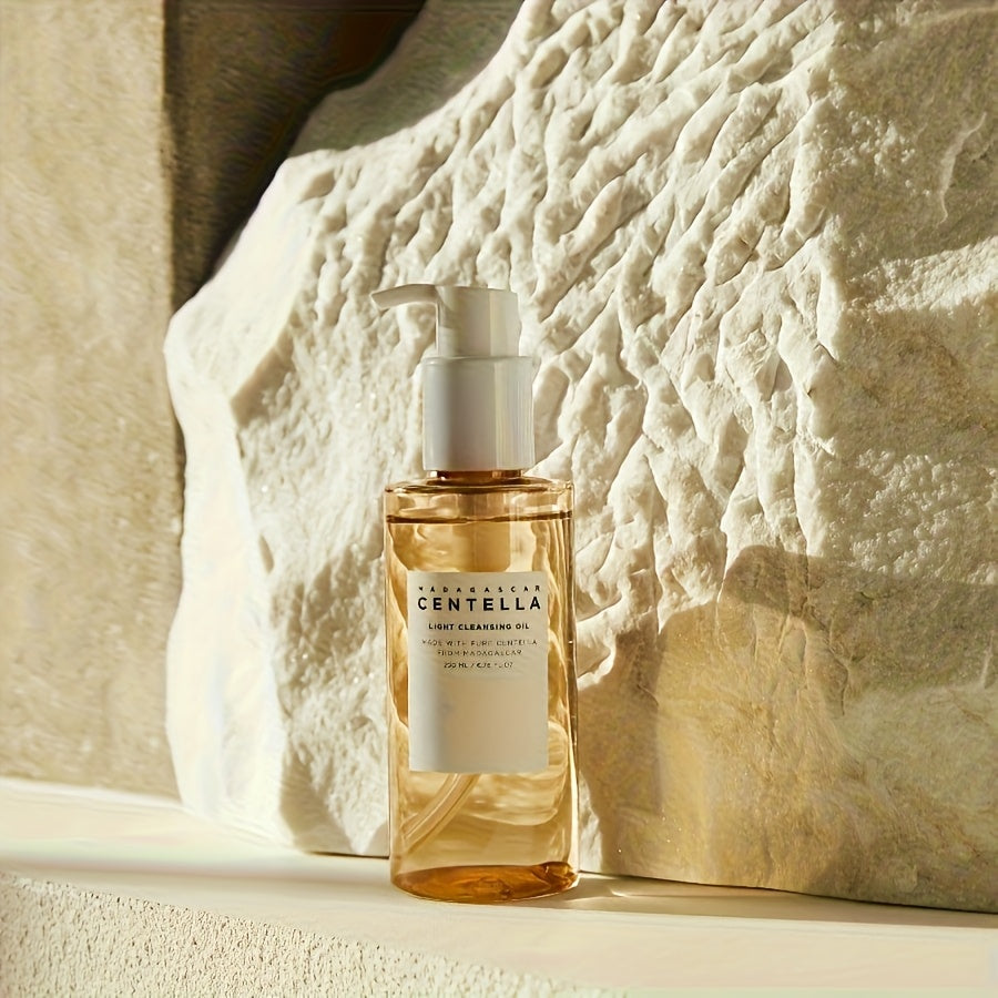 Peachy Creams Centella Light Cleansing Oil - Gentle Exfoliating & Brightening Formula for All skin Types